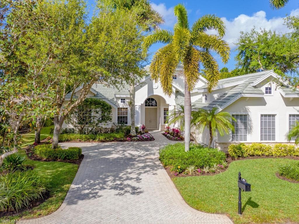 7653 Mulberry LN NAPLES, FL 34114