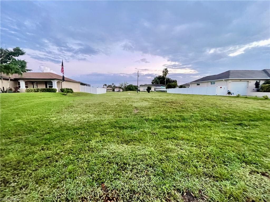 1130 12th TER CAPE CORAL, FL 33909