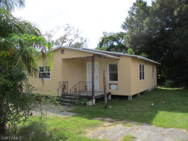 3934 Madison AVE FORT MYERS, FL 33916