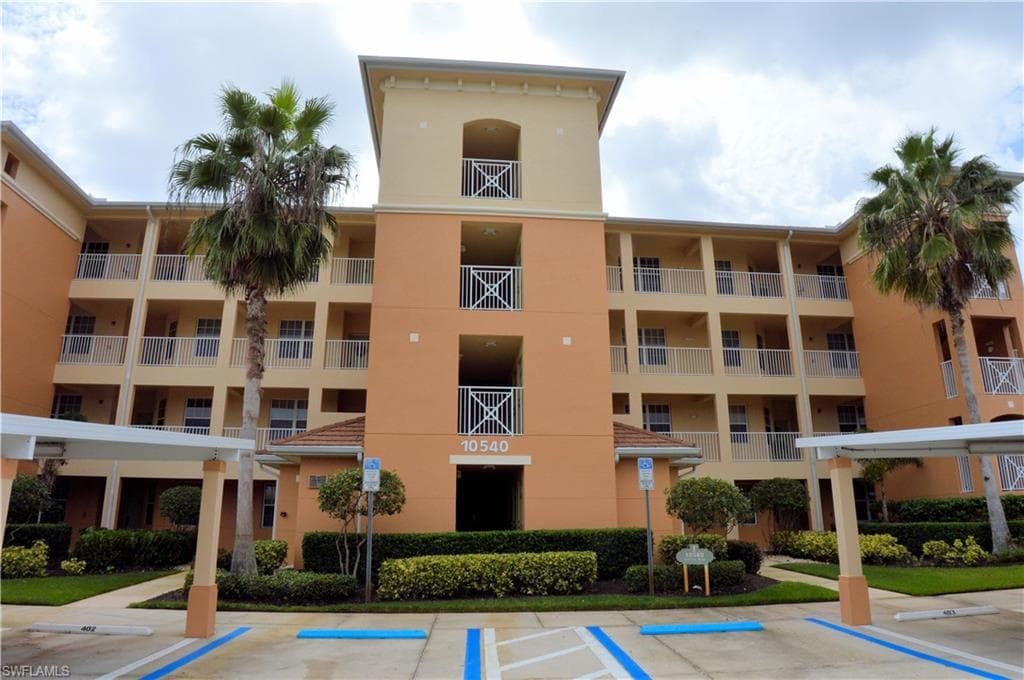 10540 Amiata WAY S 104 FORT MYERS, FL 33913