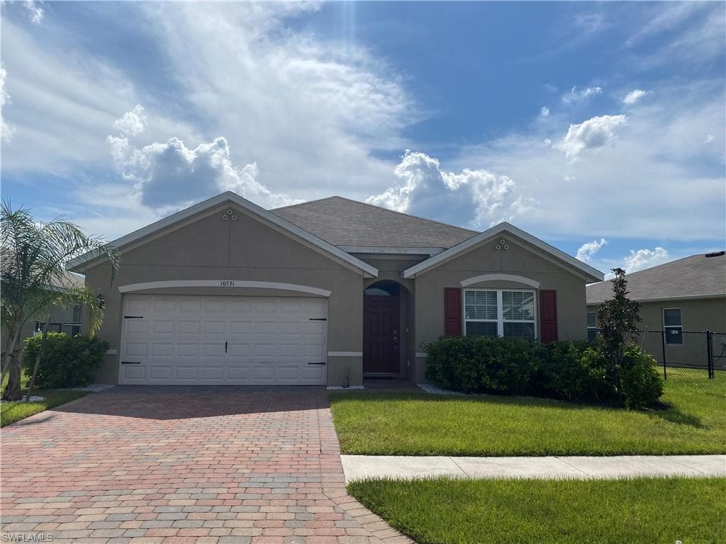 10531 Canal Brook LN LEHIGH ACRES, FL 33936