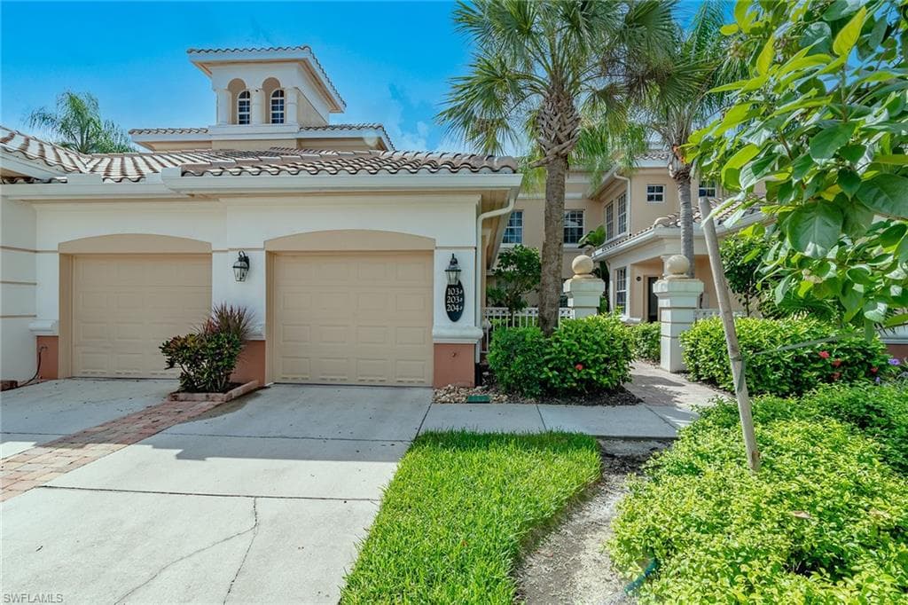 3960 Deer Crossing CT 203 NAPLES, FL 34114
