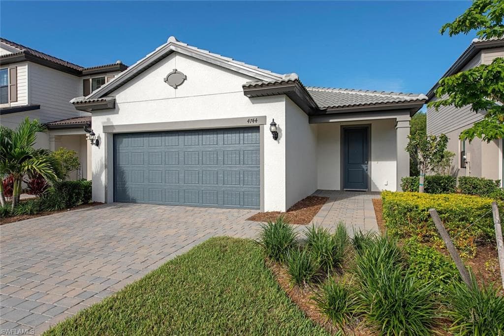 4744 SEA EAGLE CT FORT MYERS, FL 33966