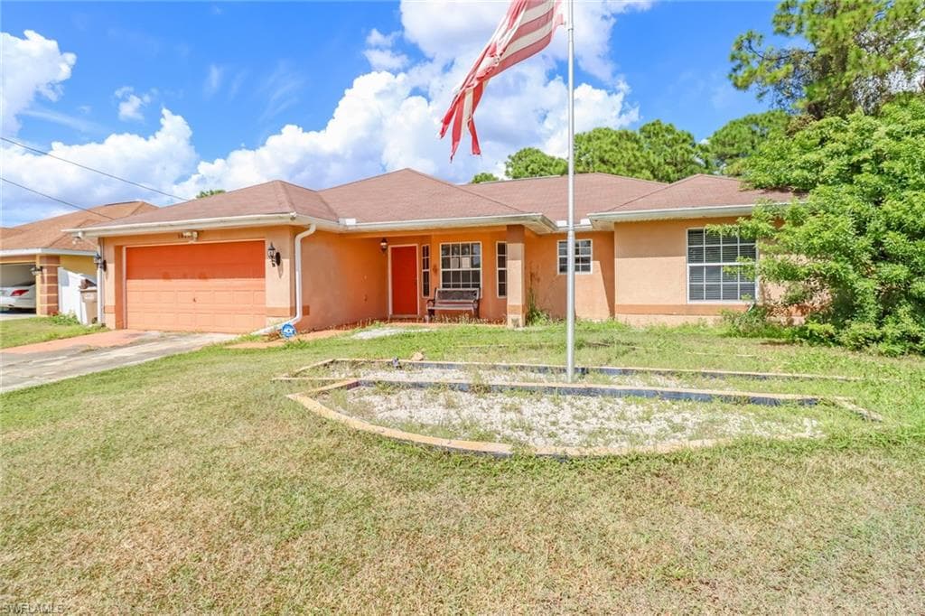 1017 NE 32nd LN CAPE CORAL, FL 33909