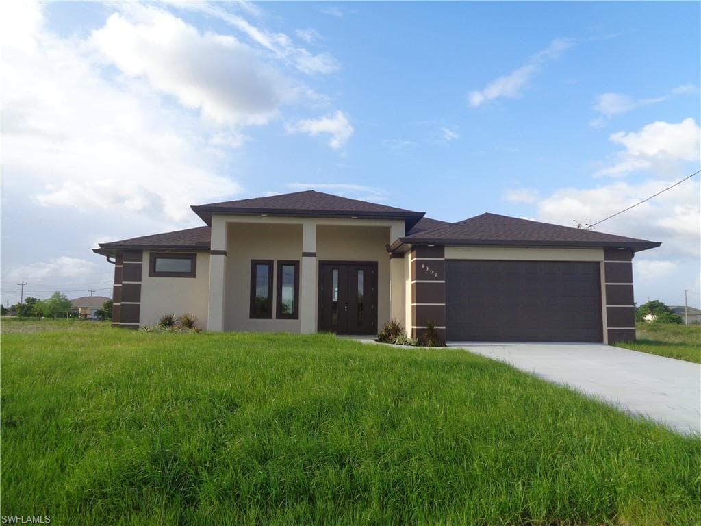 4207 22 ST SW LEHIGH ACRES, FL 33976