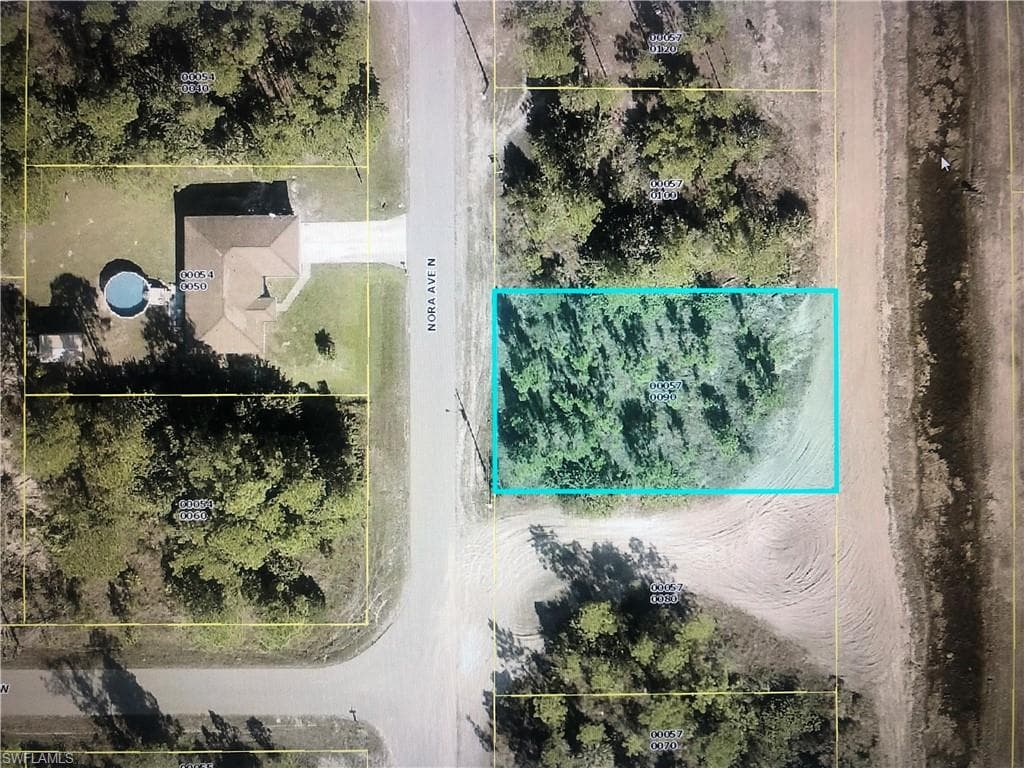 3302 Nora AVE N LEHIGH ACRES, FL 33971