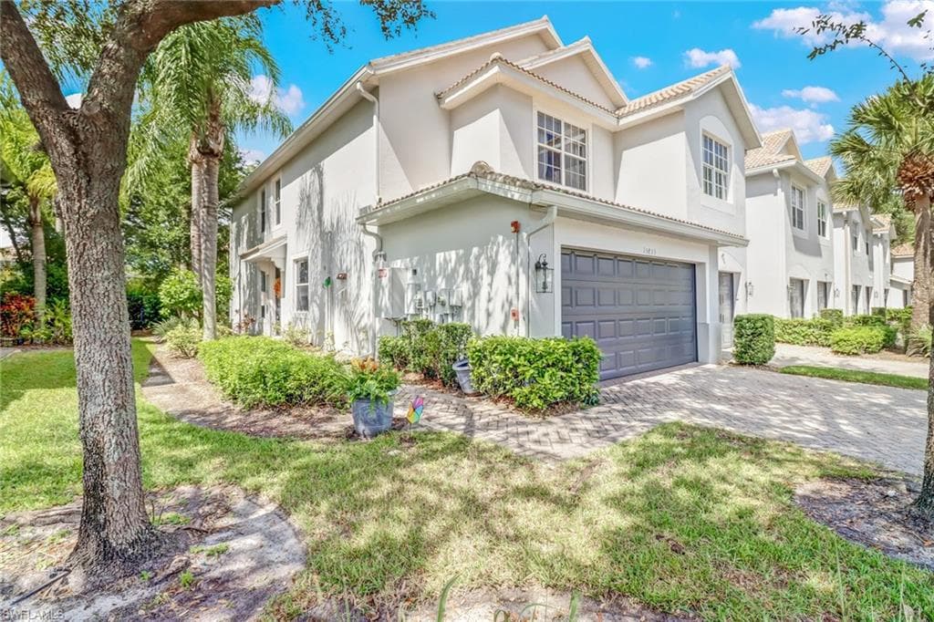15833 Marcello CIR NAPLES, FL 34110