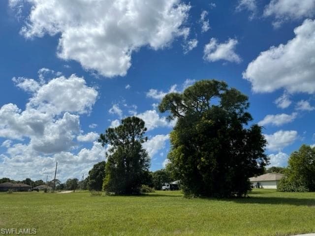 3702 NW 44th TER CAPE CORAL, FL 33993