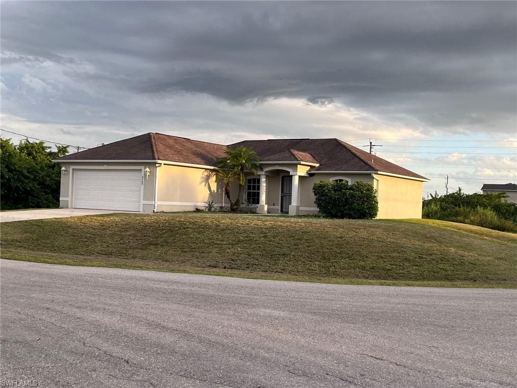 5145 Benton CT LEHIGH ACRES, FL 33971