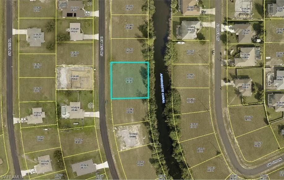 307 SW 14th AVE CAPE CORAL, FL 33991
