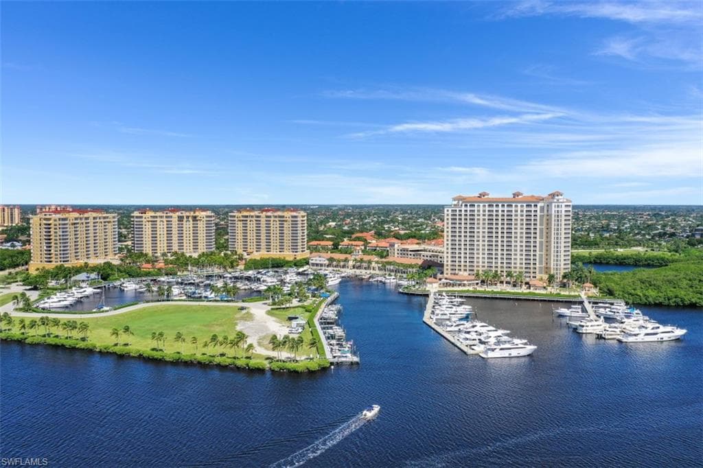 6081 Silver King BLVD 203 CAPE CORAL, FL 33914