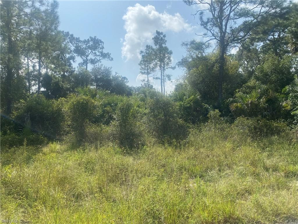525 Spray DR LABELLE, FL 33935