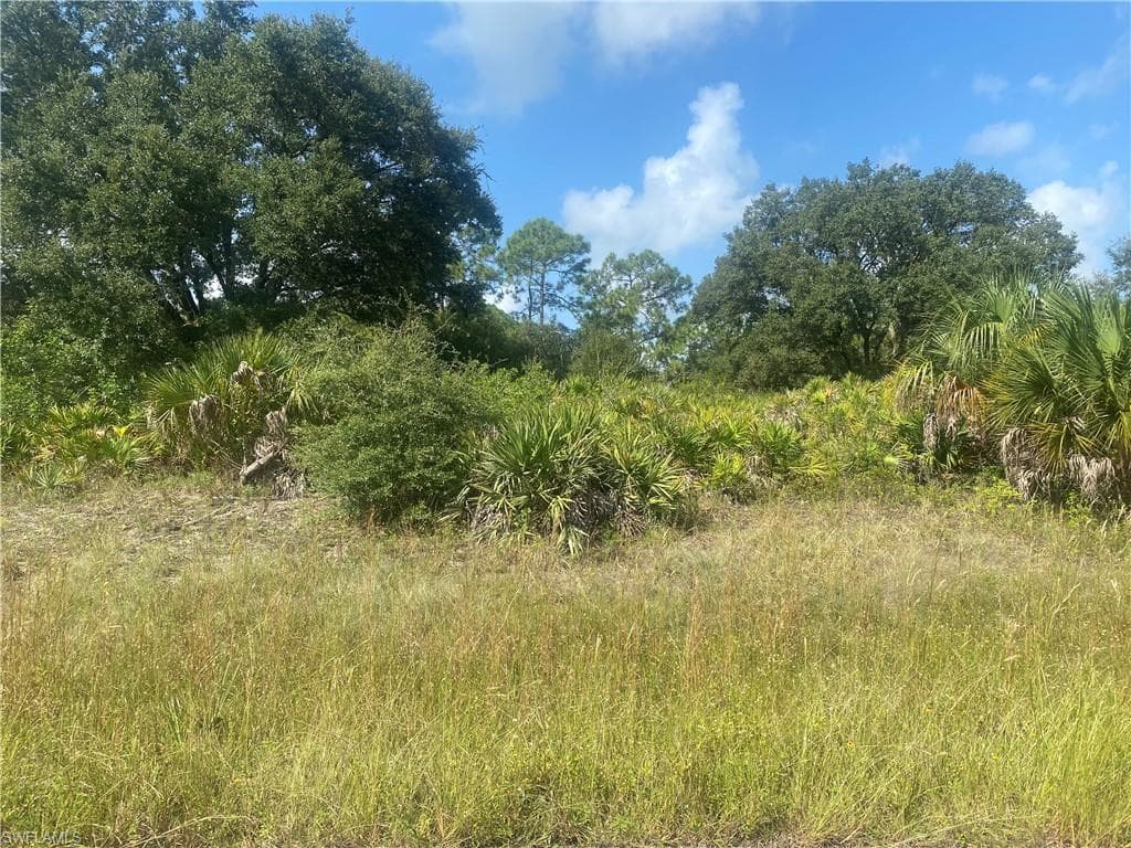 624 Nassau CIR LABELLE, FL 33935