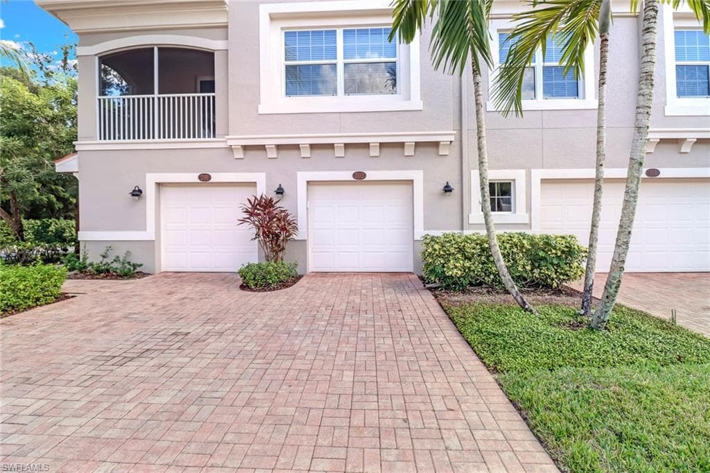 23500 Alamanda DR 202 ESTERO, FL 34135
