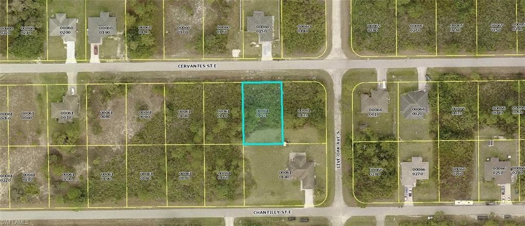 842 Cervantes ST E LEHIGH ACRES, FL 33974
