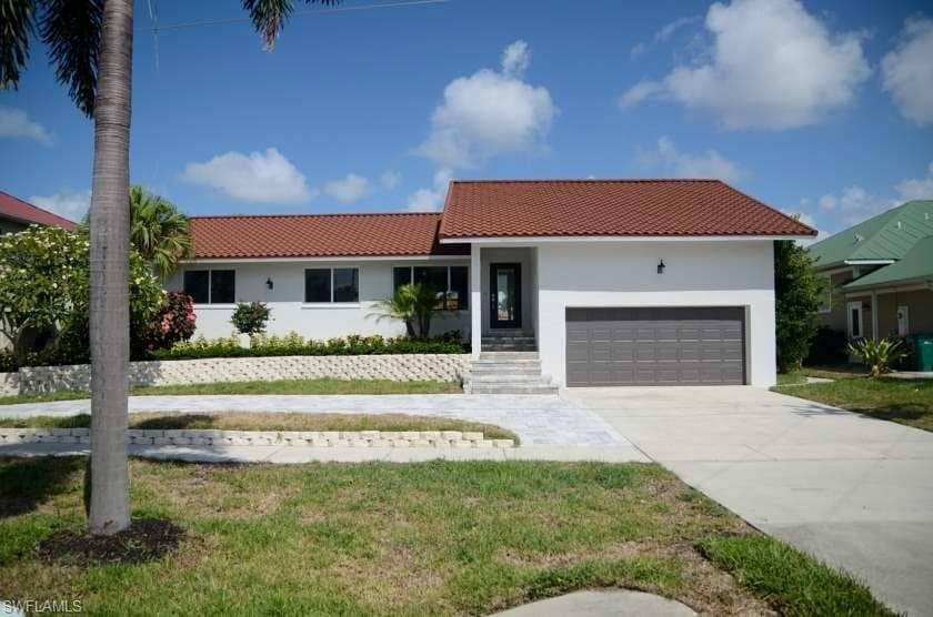 1060 San Marco RD MARCO ISLAND, FL 34145