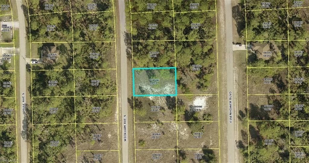 457 Wickham AVE S LEHIGH ACRES, FL 33974