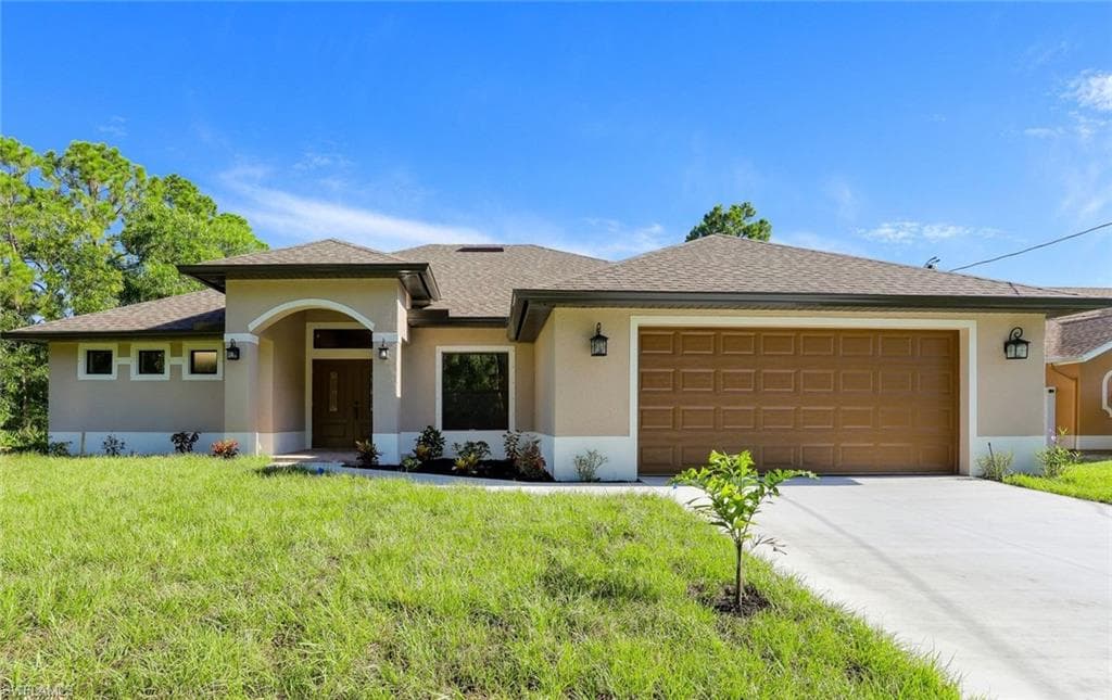 3103 21ST ST W LEHIGH ACRES, FL 33971