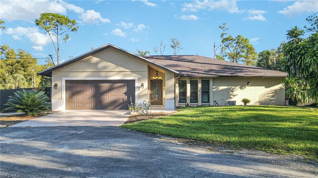 5891 Green BLVD NAPLES, FL 34116