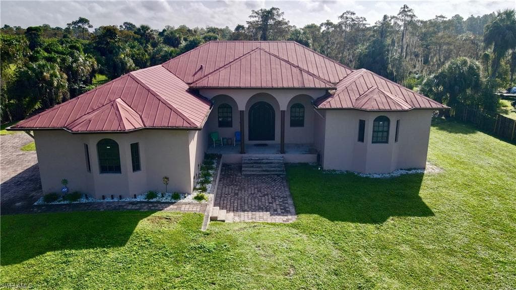 924 23rd ST SW NAPLES, FL 34117