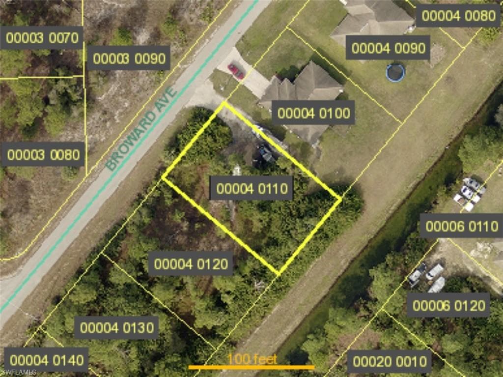 323 Broward AVE LEHIGH ACRES, FL 33974