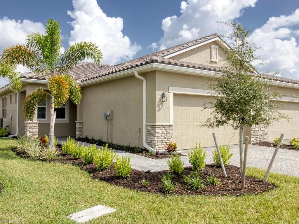 10275 Bonavie Cove DR FORT MYERS, FL 33966