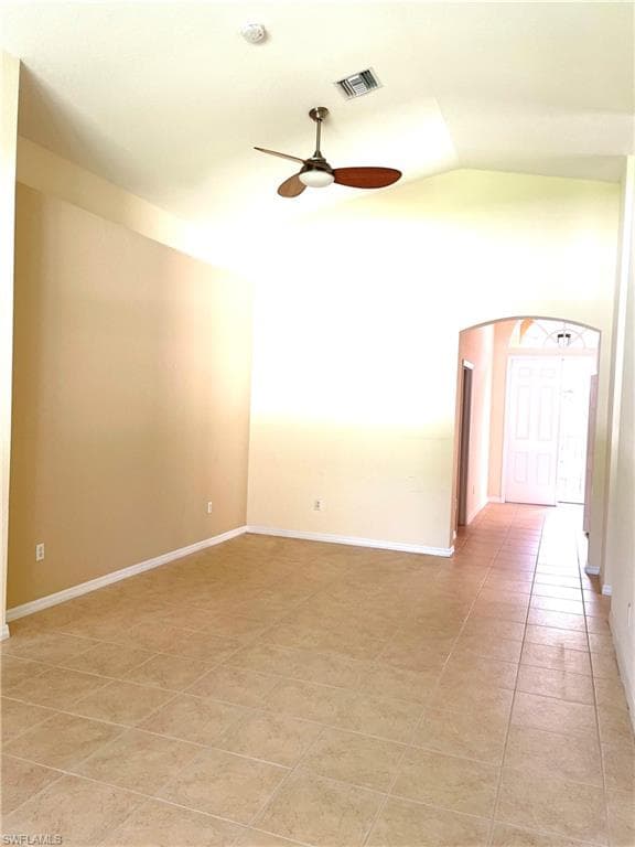 2132 Par DR NAPLES, FL 34120