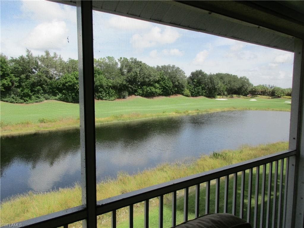 2235 Chesterbrook CT 4-201 NAPLES, FL 34109