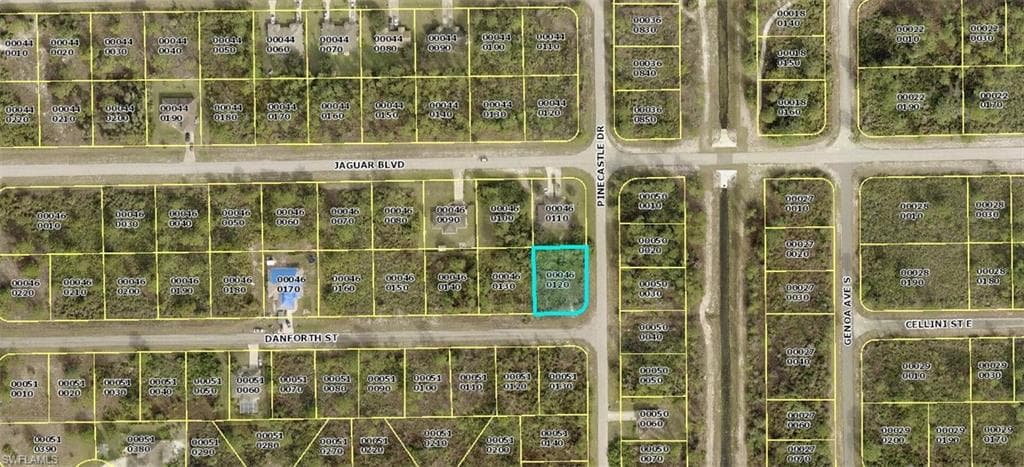 1051 Danforth ST LEHIGH ACRES, FL 33974