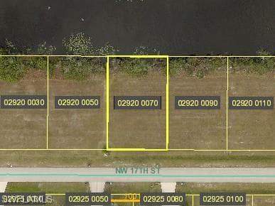 1517 NW 17th ST CAPE CORAL, FL 33993