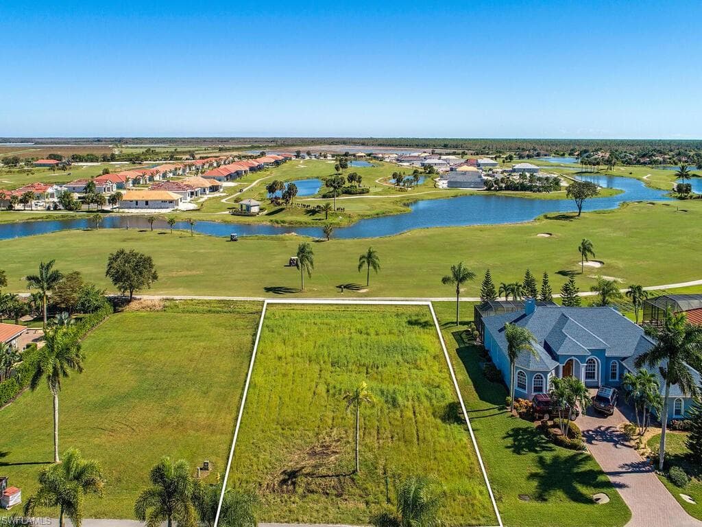18042 ROYAL TREE PKY NAPLES, FL 34114