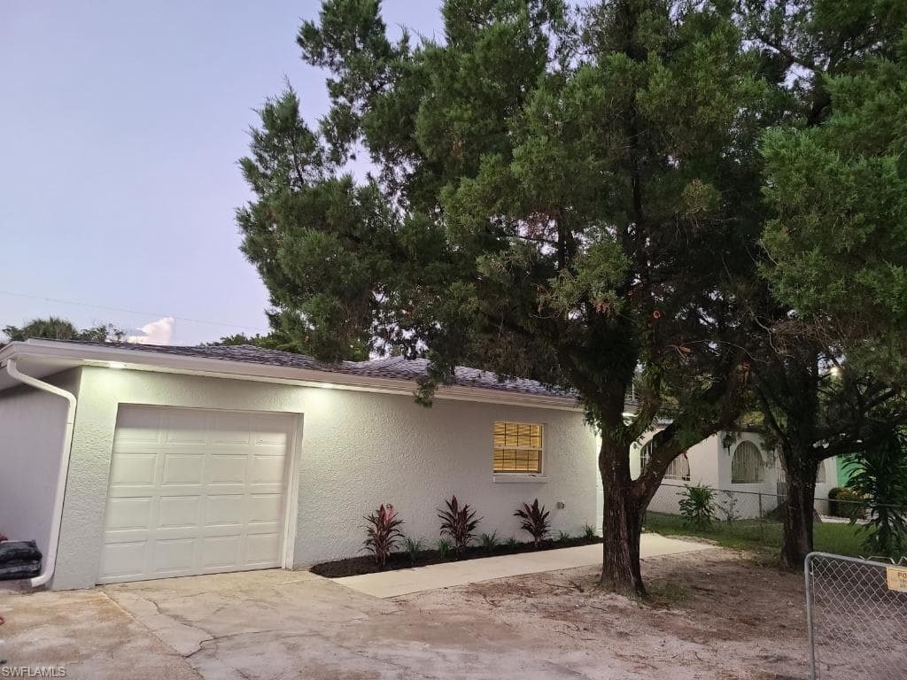 2925 Saint Charles ST FORT MYERS, FL 33916
