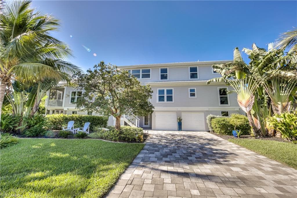 1511 Angel DR SANIBEL, FL 33957