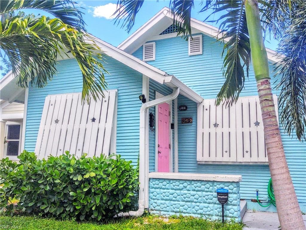 426 N D ST LAKE WORTH, FL 33460