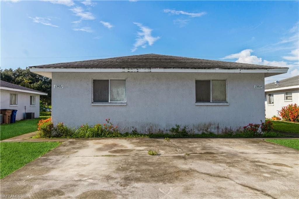 13919 1st ST 919 FORT MYERS, FL 33905