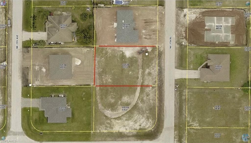 1808 NE 7th PL CAPE CORAL, FL 33909