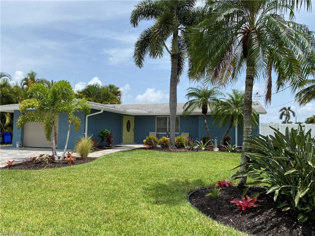 13 Sunview BLVD FORT MYERS BEACH, FL 33931