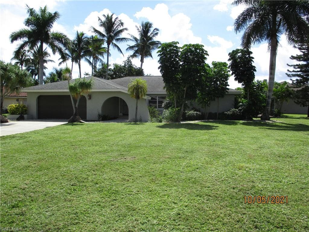 1822 Palaco Grande PKY CAPE CORAL, FL 33904
