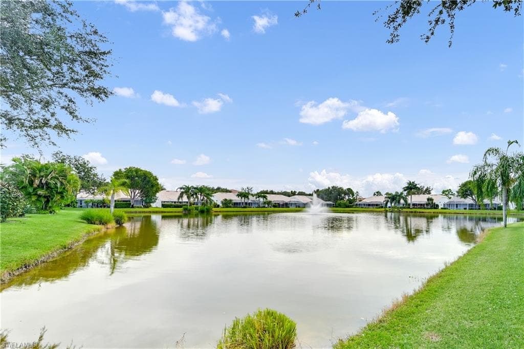 2138 Stacil CIR 10 NAPLES, FL 34109