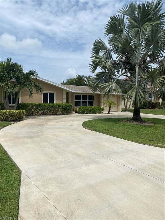 4920 SW 9th PL CAPE CORAL, FL 33914