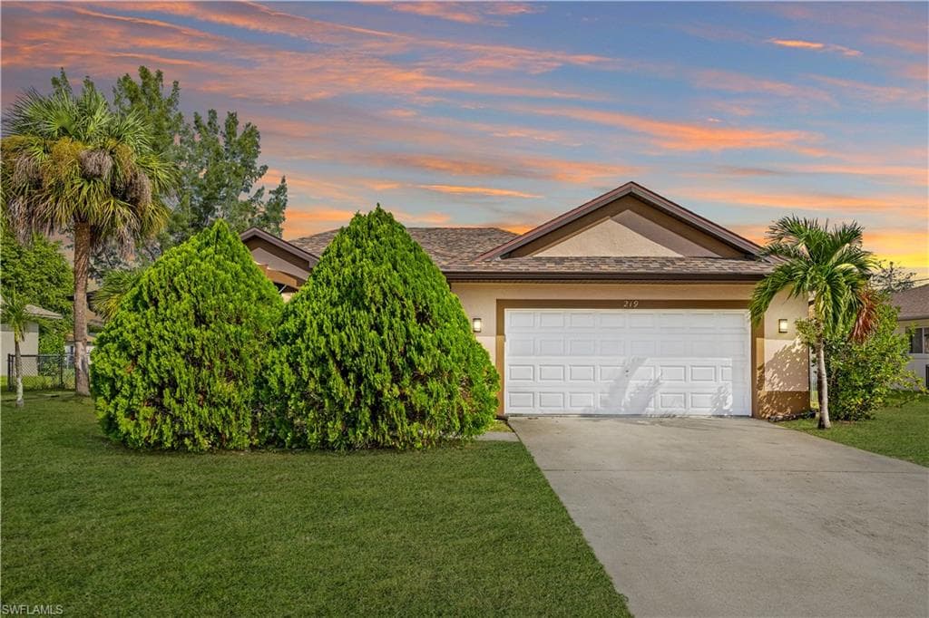 219 SE 30th ST CAPE CORAL, FL 33904