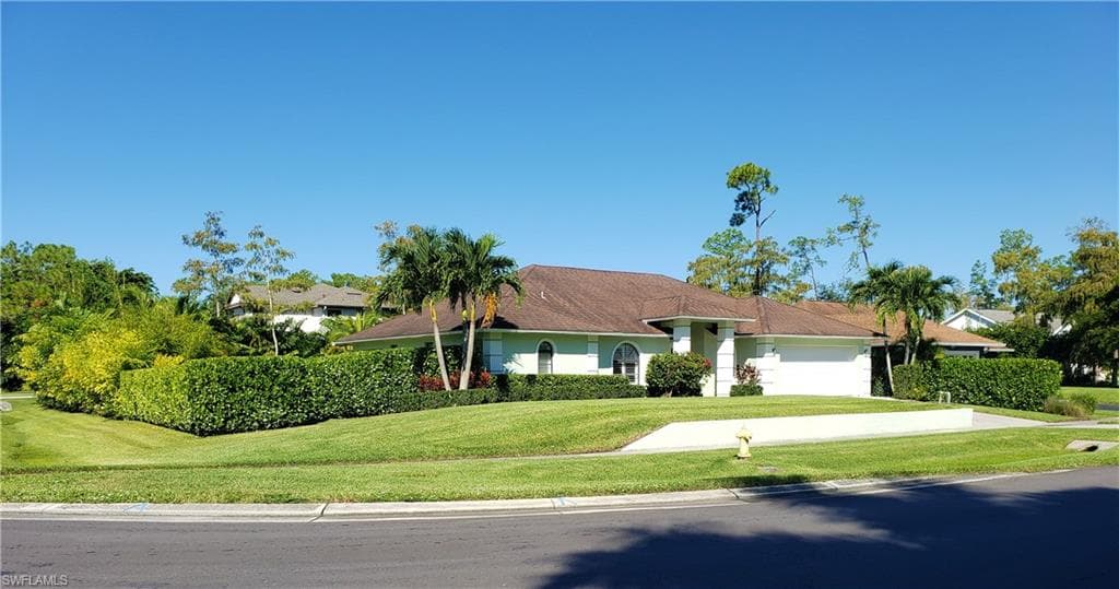 6001 Cypress Hollow WAY NAPLES, FL 34109