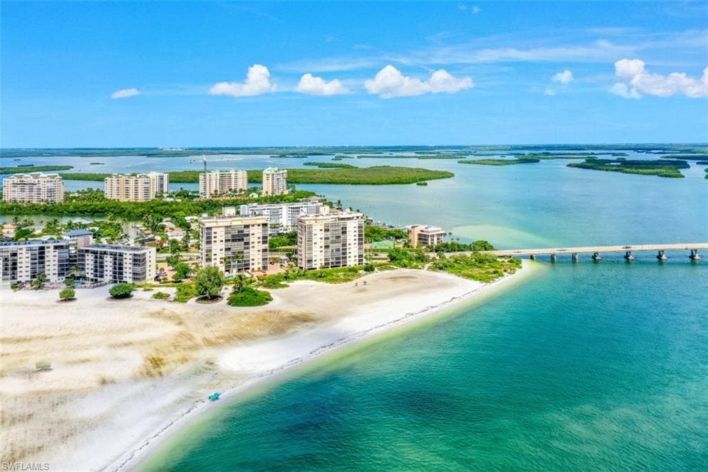8400 Estero BLVD 805 FORT MYERS BEACH, FL 33931