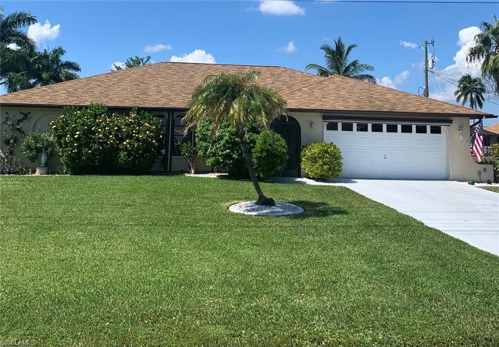 4612 SW Santa Barbara PL CAPE CORAL, FL 33914