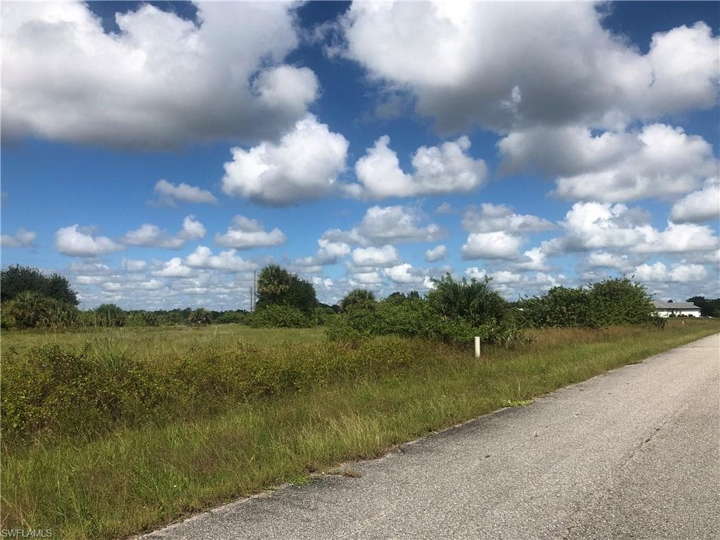 1707 Louis AVE LEHIGH ACRES, FL 33972