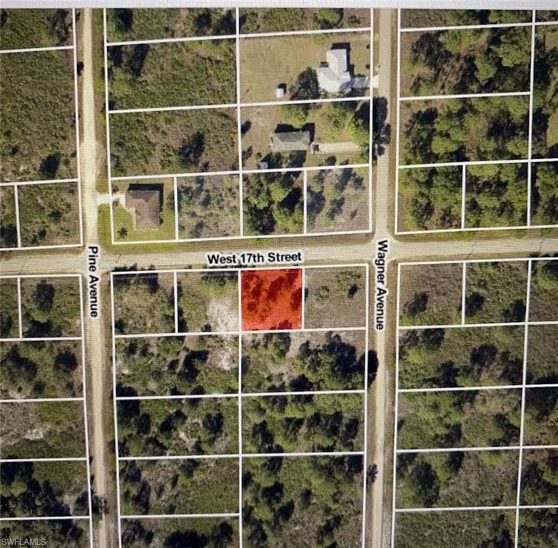 2003 W 17th ST LEHIGH ACRES, FL 33972