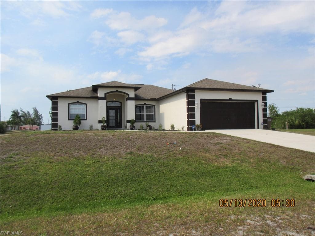 17 NE 11th LN CAPE CORAL, FL 33909