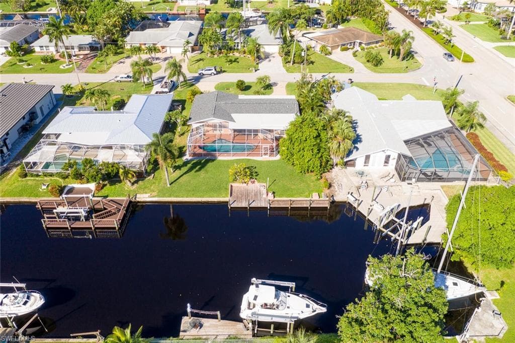 5605 Delido CT CAPE CORAL, FL 33904