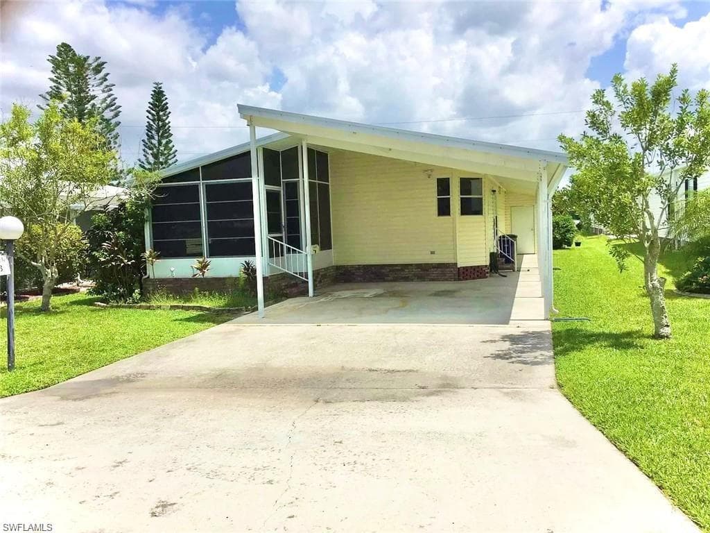 9774 Sugarberry WAY FORT MYERS, FL 33905