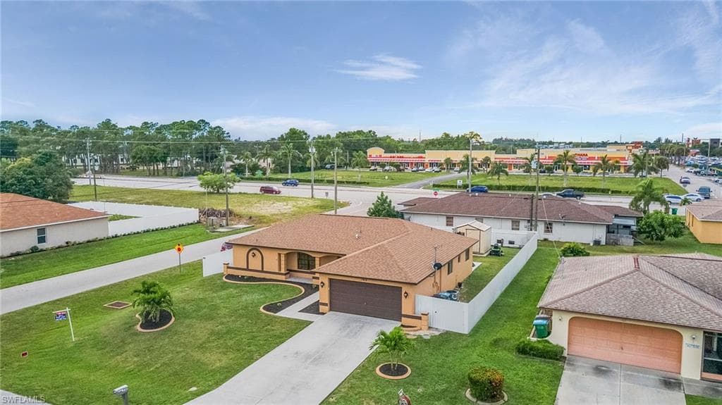 168 Santa Barbara PL CAPE CORAL, FL 33990